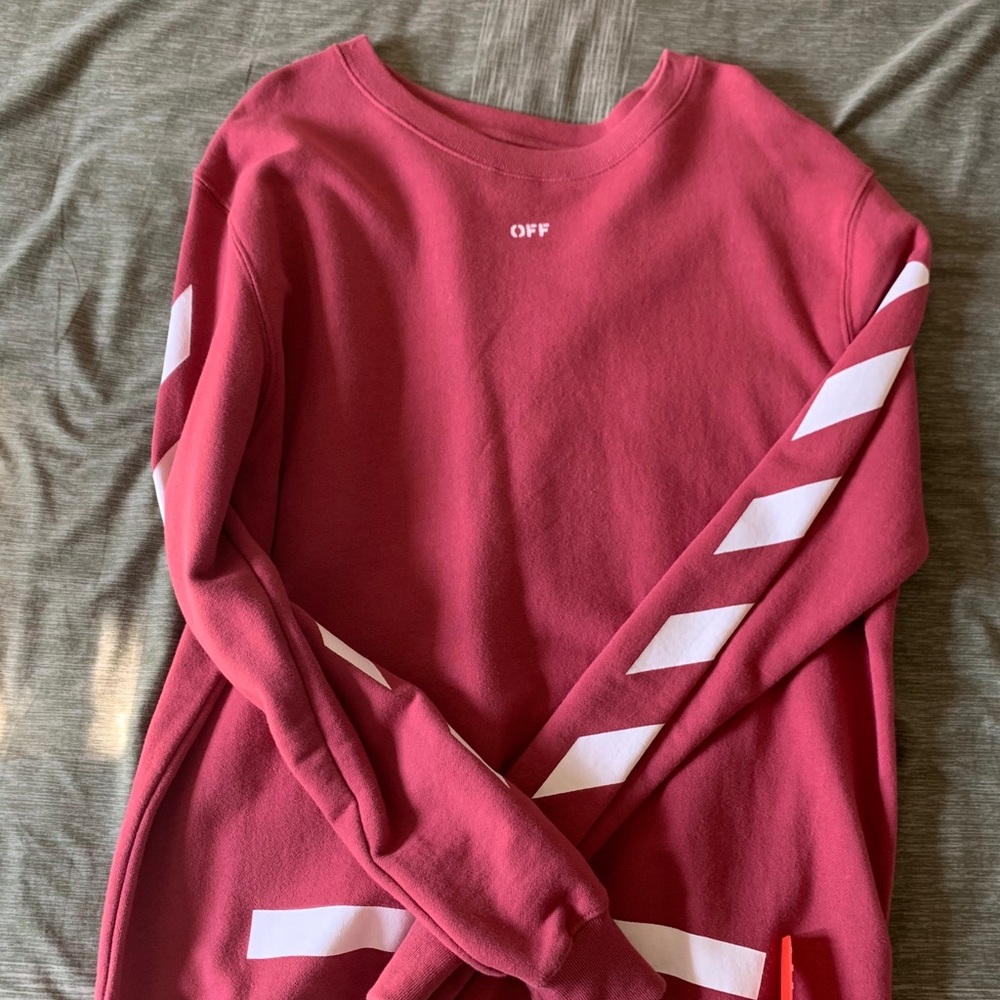🦋 Off-White Crewneck 🦋 - Picture 2 of 4
